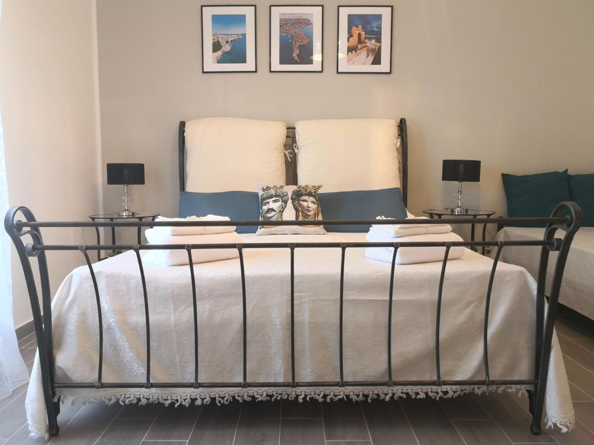 Casa La Morettina - Cortile Privato Interno 锡拉库扎 外观 照片